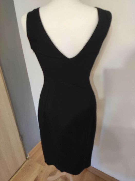 sukienka mała czarna Karen Millen