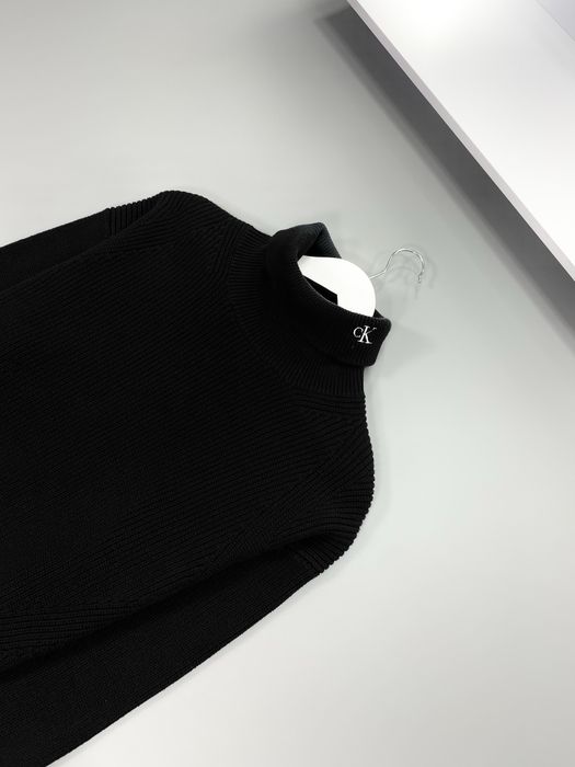 Женская кофта Calvin Klein жіноча CK кофточка