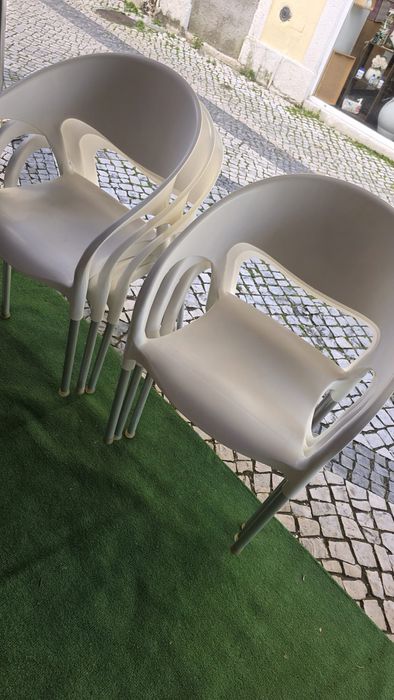 Conjunto mesas e cadeiras para esplanada (6 mesas + 10 cadeiras)