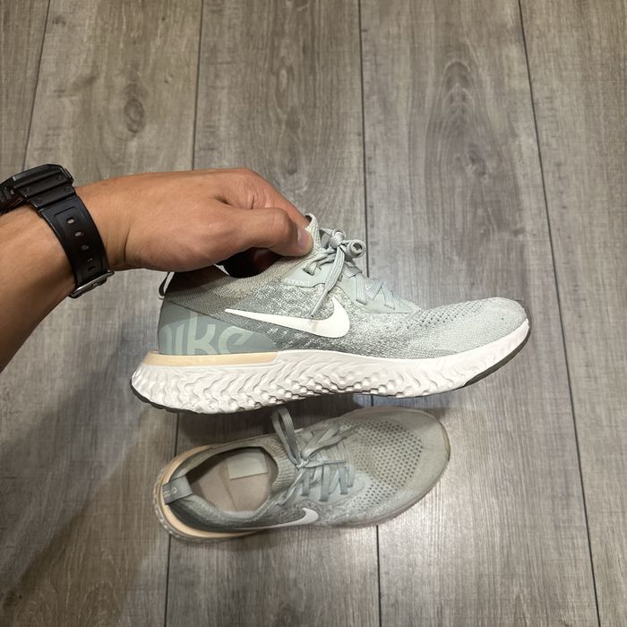 nike react жіночі кросівки оригінал