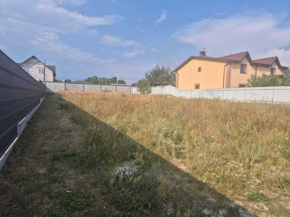 Продаж ділянки 10 соток, під забудову. Гостомель