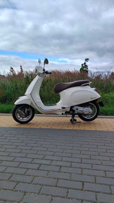 Vespa Primavera 50, rok 2021