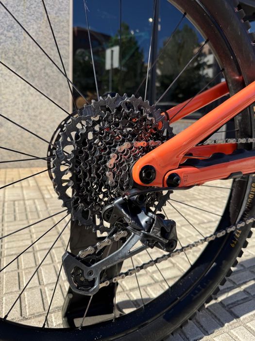 Specialized Turbo Levo 2023 — Fox Factory — Bateria 100% — Excelente estado