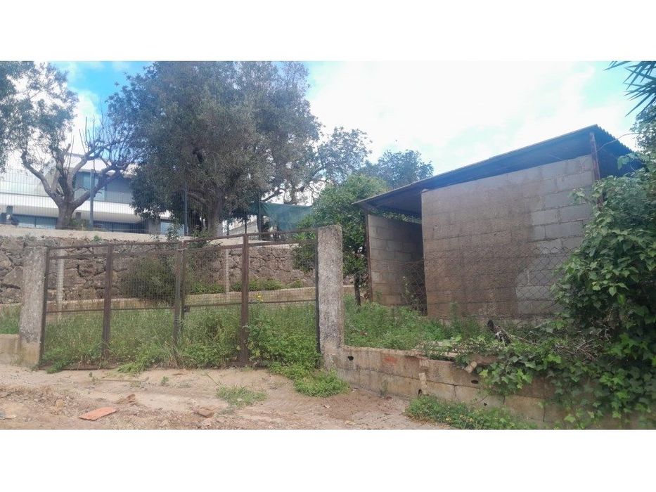 Terreno Urbano com Viabilidade de Construção - Excelente Localizaçã...