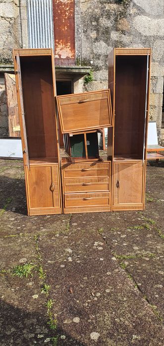 movel de sala,  vitrine