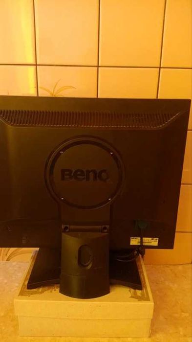 Monitor BenQ 19 cali Q9T4