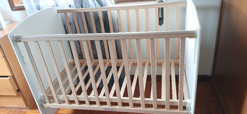 Cama bebe/ branco
