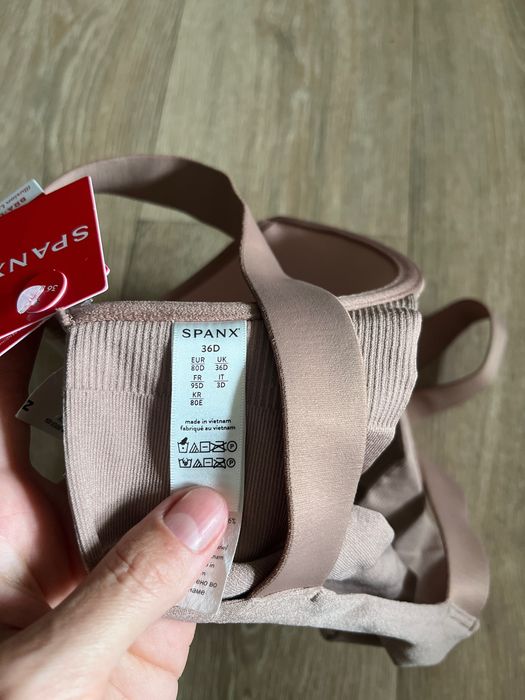 Бюстгальтер Spanx Brallelujah Allure Lace Full Coverage