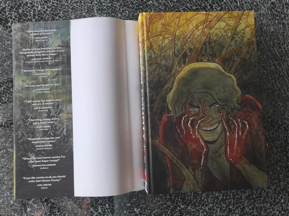 Harrow County Library Edition Volume 1