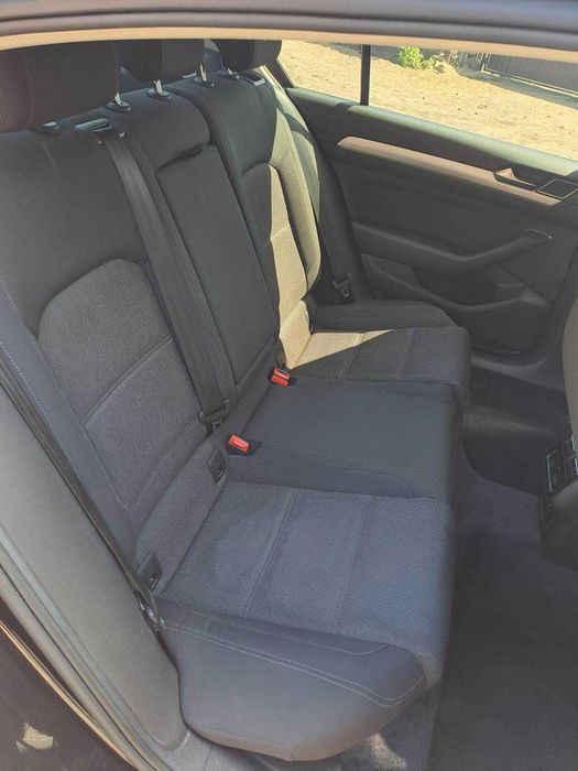 Samochód osobowy VOLKSWAGEN PASSAT