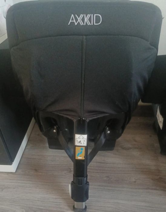1 Cadeira auto Axkid