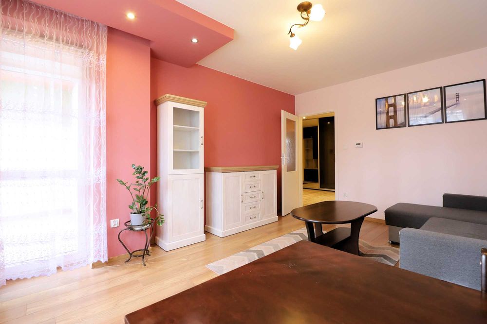 UL.BIESZCZADZKA / 2 oddzielne pokoje/ 54m2 / balkon / umeblowane/ blisko ul.Podkarpackiej
