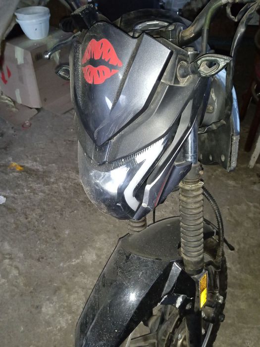 Продам Мустанг МТ200