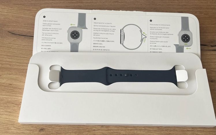 Apple Watch SE 3 (2025) 40mm midnight M/L, nowy, nieużywany