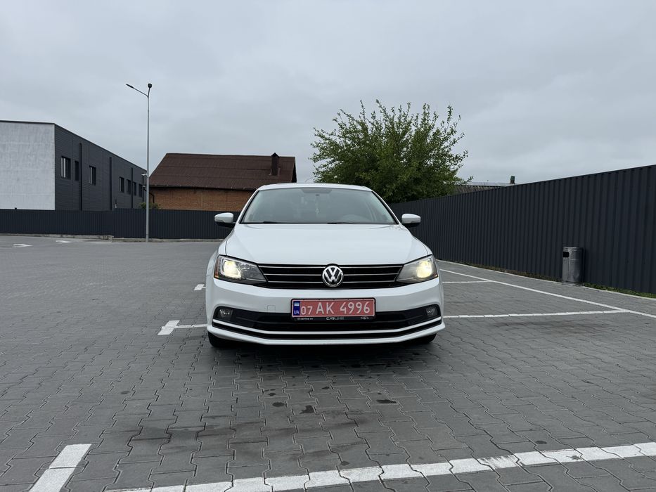 Volkswagen jetta 2015 года