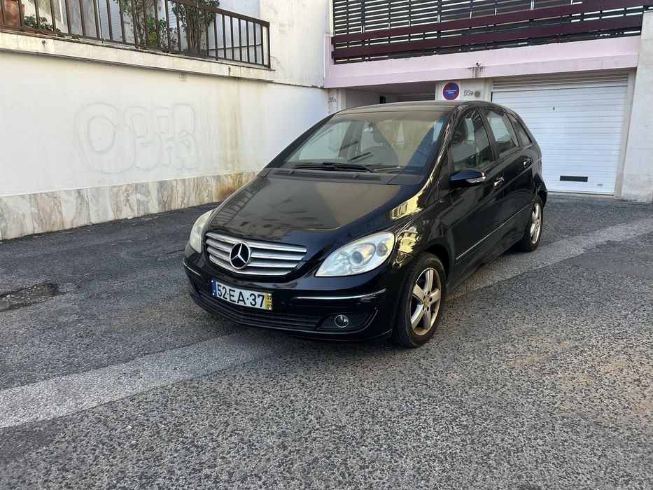 Mercedes-Benz B 200 CDI — photo 3