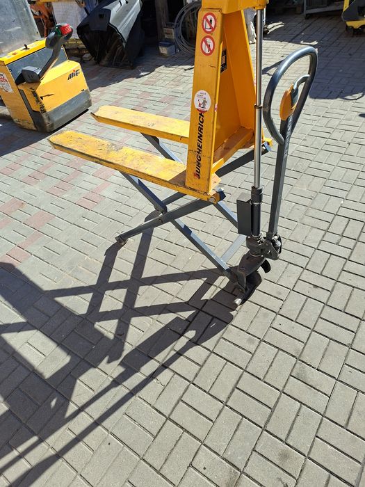 Wózek paletowy nożycowy ręczny jungheinrich