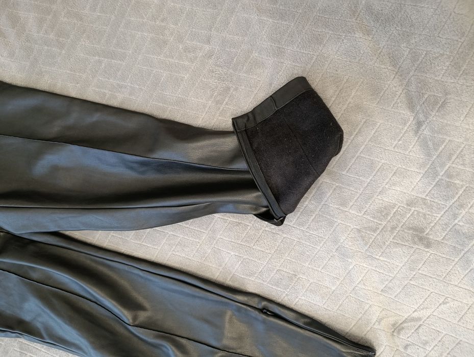 Шкіряні штани Zara