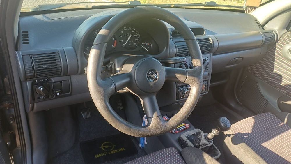 Opel Corsa — fotografia 8