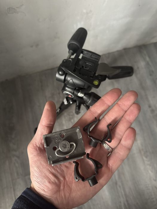 Штатив Manfrotto 190XPROL (алюміній) + 3D голівка 804RC2