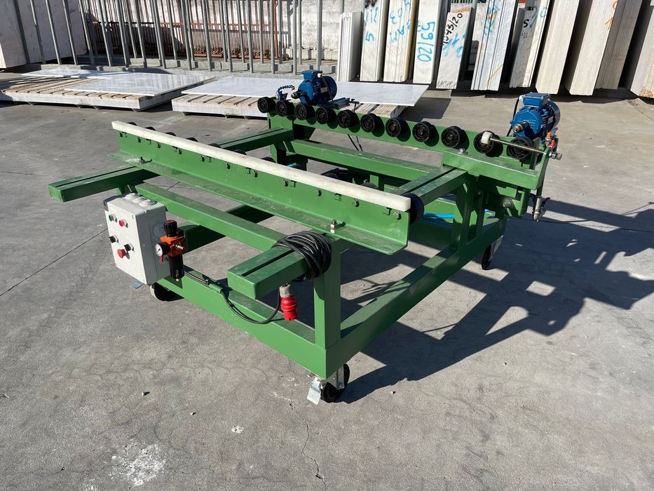 MARMORES . Maquina para furar pedra para fachada  ventilada