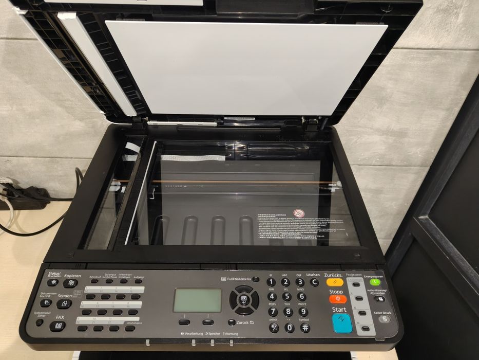 Лазерний монохромний БФП Kyocera ECOSYS M2635dn