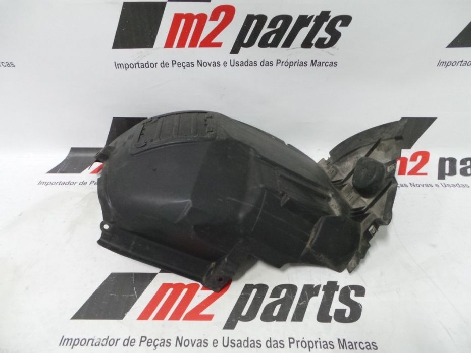 Cava Da Roda Esquerdo/Frente Seminovo/ Original Bmw X1 51717290159