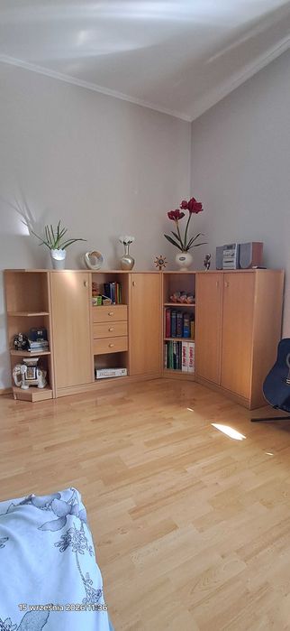 Zestaw mebli, bardzo dobry stan - szafa, biurko, regały, szuflady