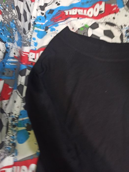 Lekki sweterek czarny