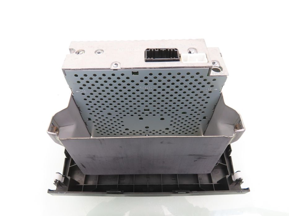 Radio Suzuki Swift III