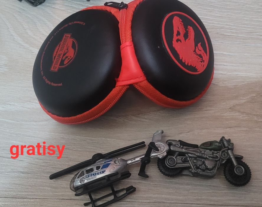 Autka małe, rysoraki jurassic world mattel