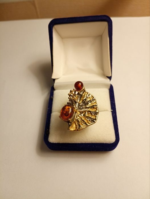 Ювелірні прикраси срібло з бурштином Калінінградский  янтарний завод