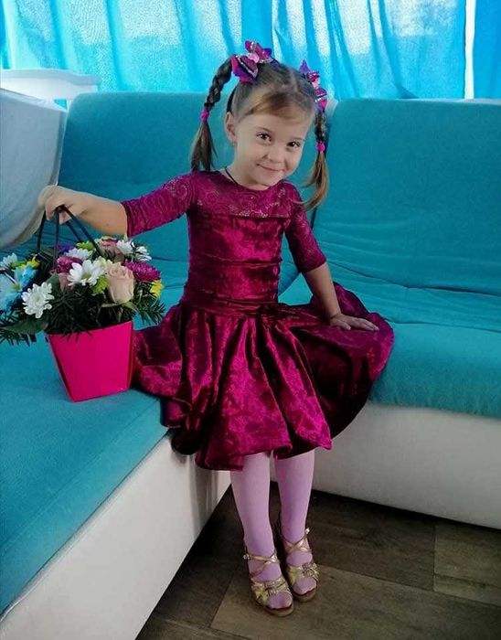 Бальна сукня, бейсик