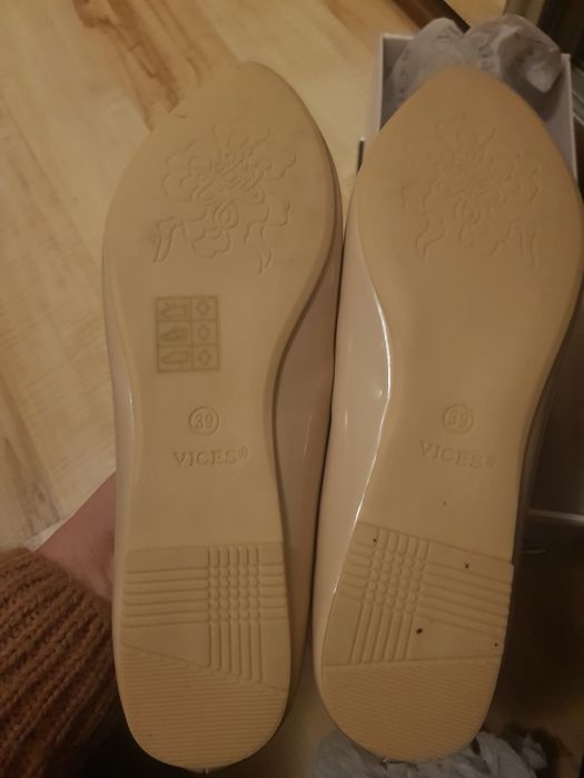 Baleriny vices rozmiar 38 nowe