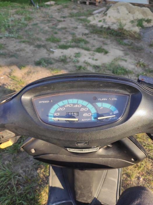 Honda   tact   31