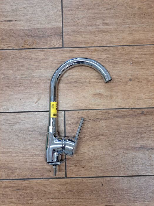 Bateria kuchenna, kran, wylewka nowa, nie używana