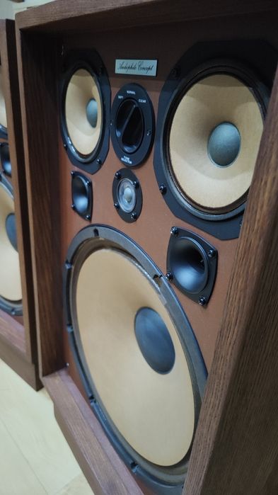 2x Kenwood Kl777