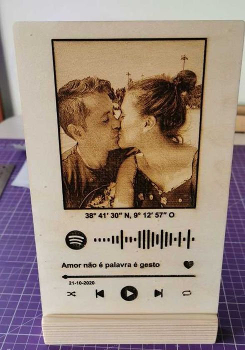 Sublimação, Vinil Têxtil e Corte Laser - Brindes