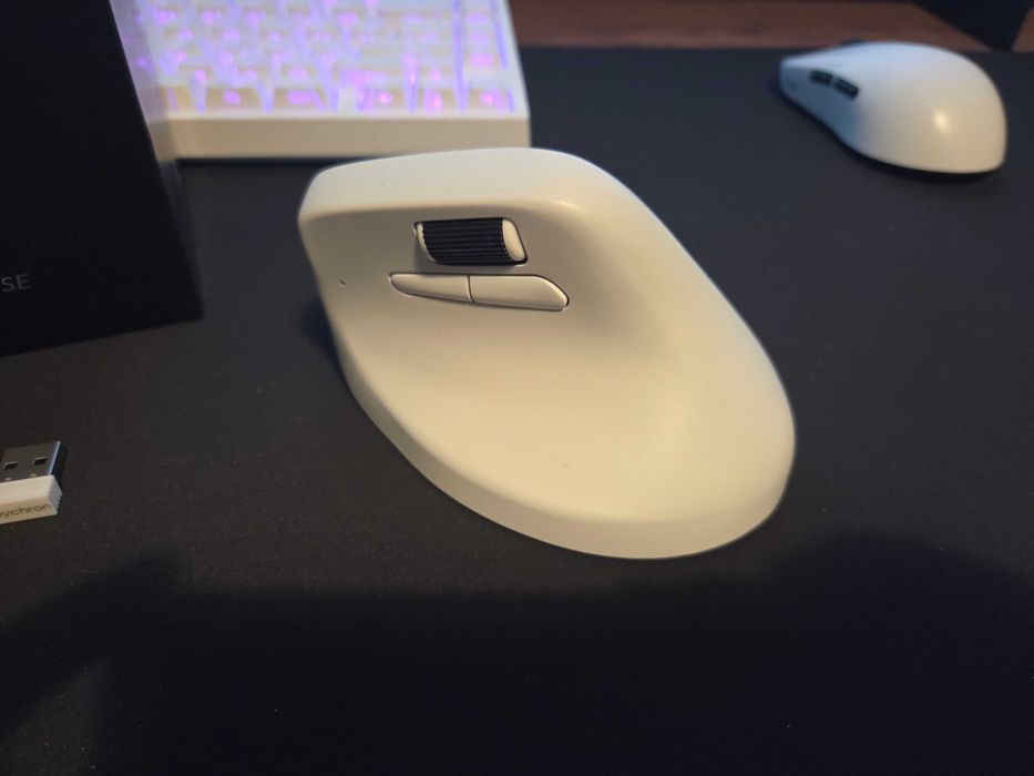 Mysz pionowa ergonomiczna Keychron M5