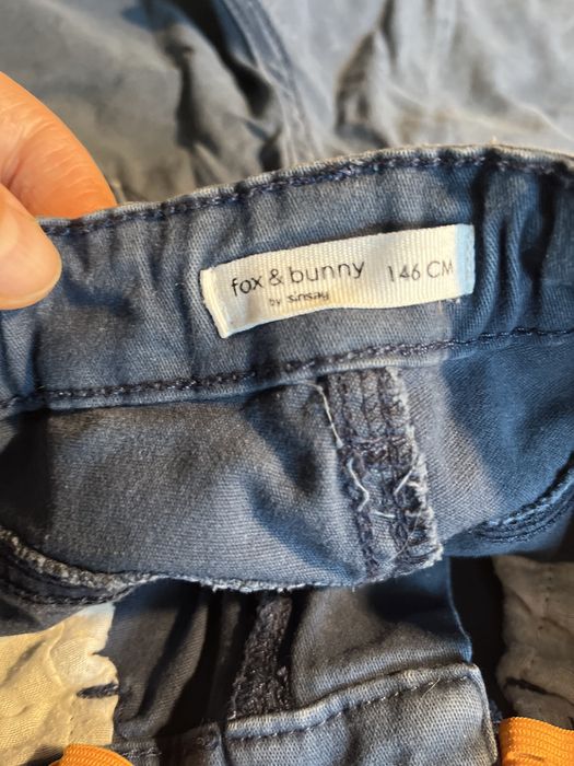 Krótkie spodenki sinsay 146