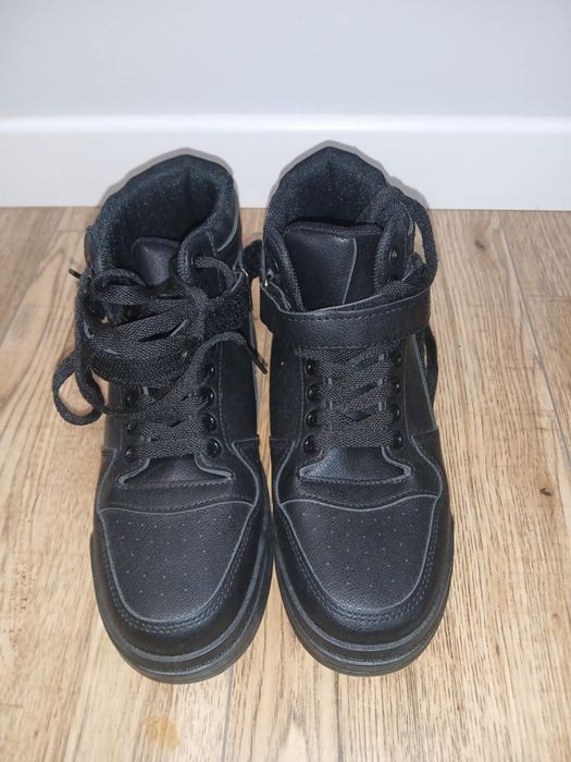 Buty czarne wysokie