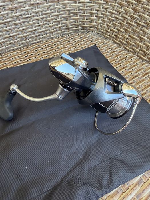 Daiwa 24 Luvias PS LT2500-H