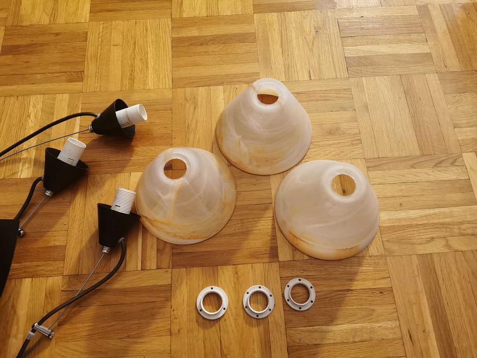 Grube szklane klosze lampa