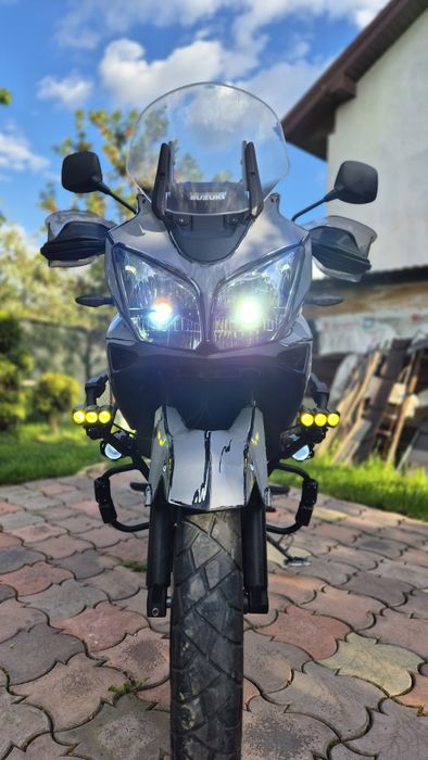Suzuki V-Strom 650 /  DL 650 / V Strom