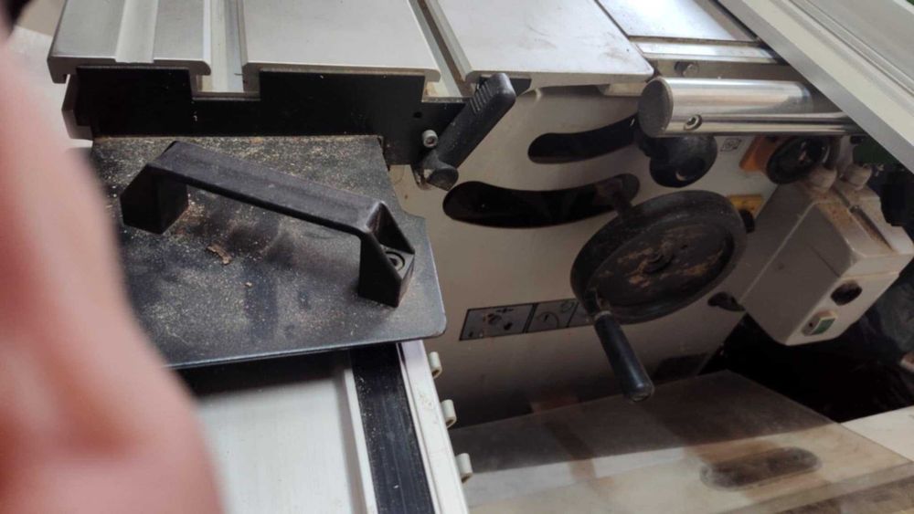 Piła formatowa ROJEK PK250A