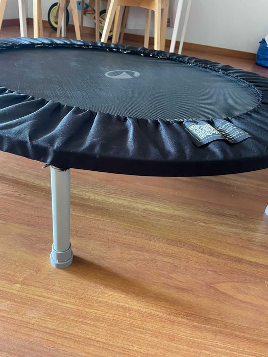 Ótimo presente para dia das crianças: trampolim!