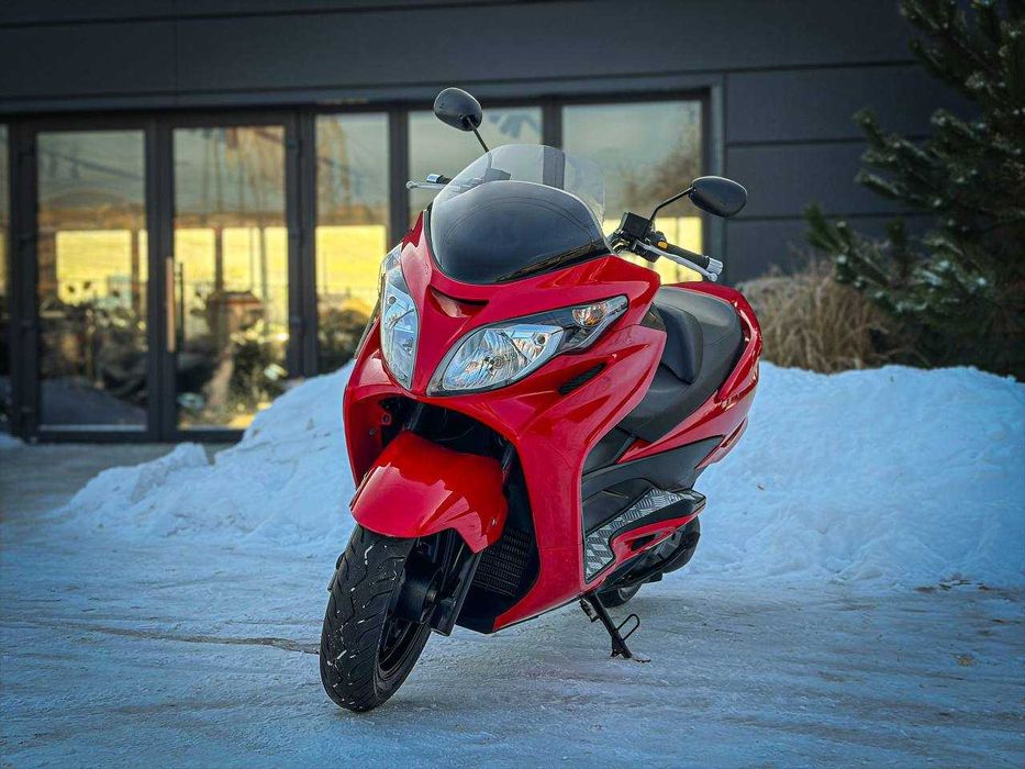 Японський Максі-Скутер Suzuki SkyWave 250 CJ44A в Арт мото Житомир