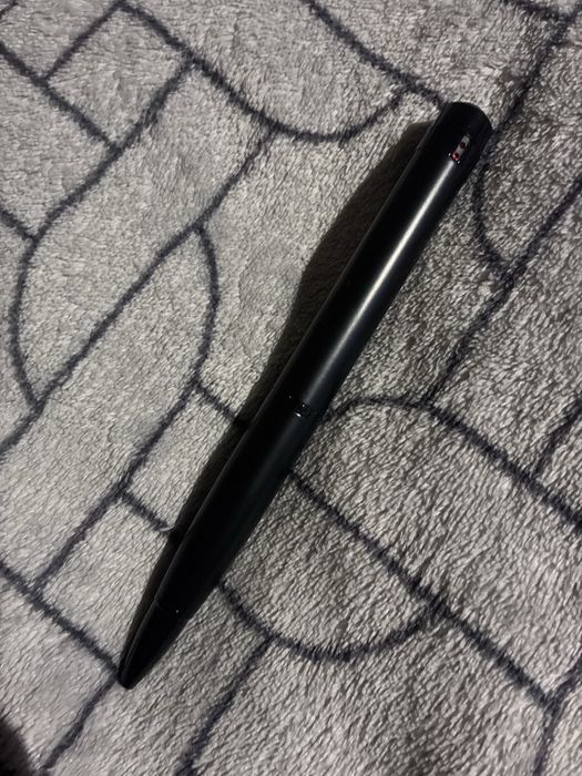 Ручка з відеокамерою та диктофоном