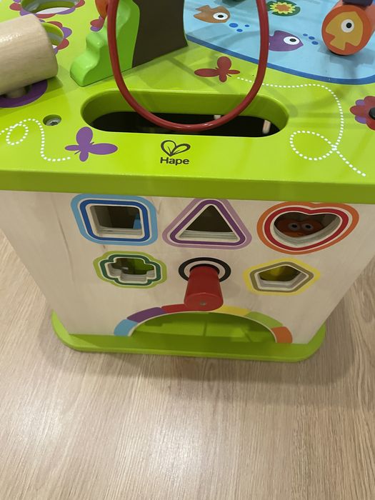 Cubo de atividades Hape, como novo