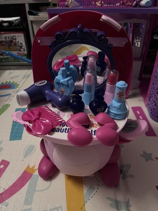 Ігровий набір Otsixe Dinosaur Beauty Shop